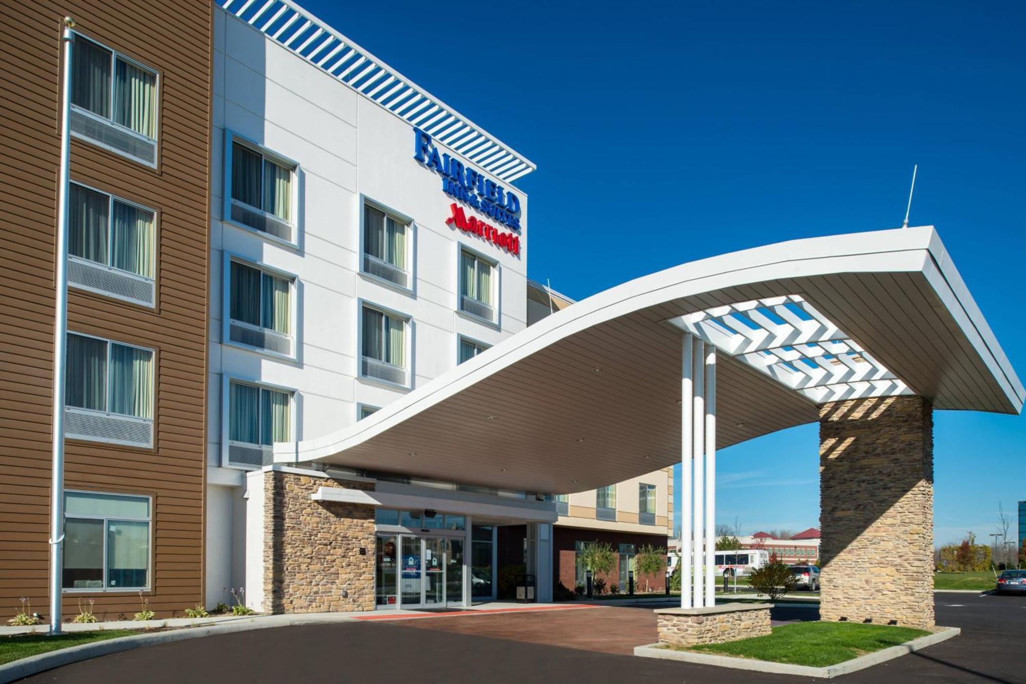 Fairfield Inn & Suites By Marriott Akron Stow Екстериор снимка
