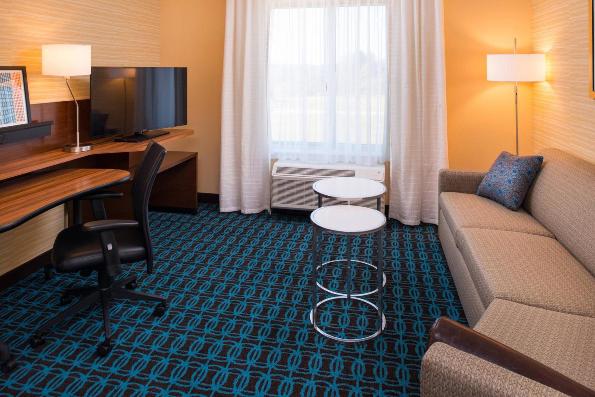Fairfield Inn & Suites By Marriott Akron Stow Екстериор снимка