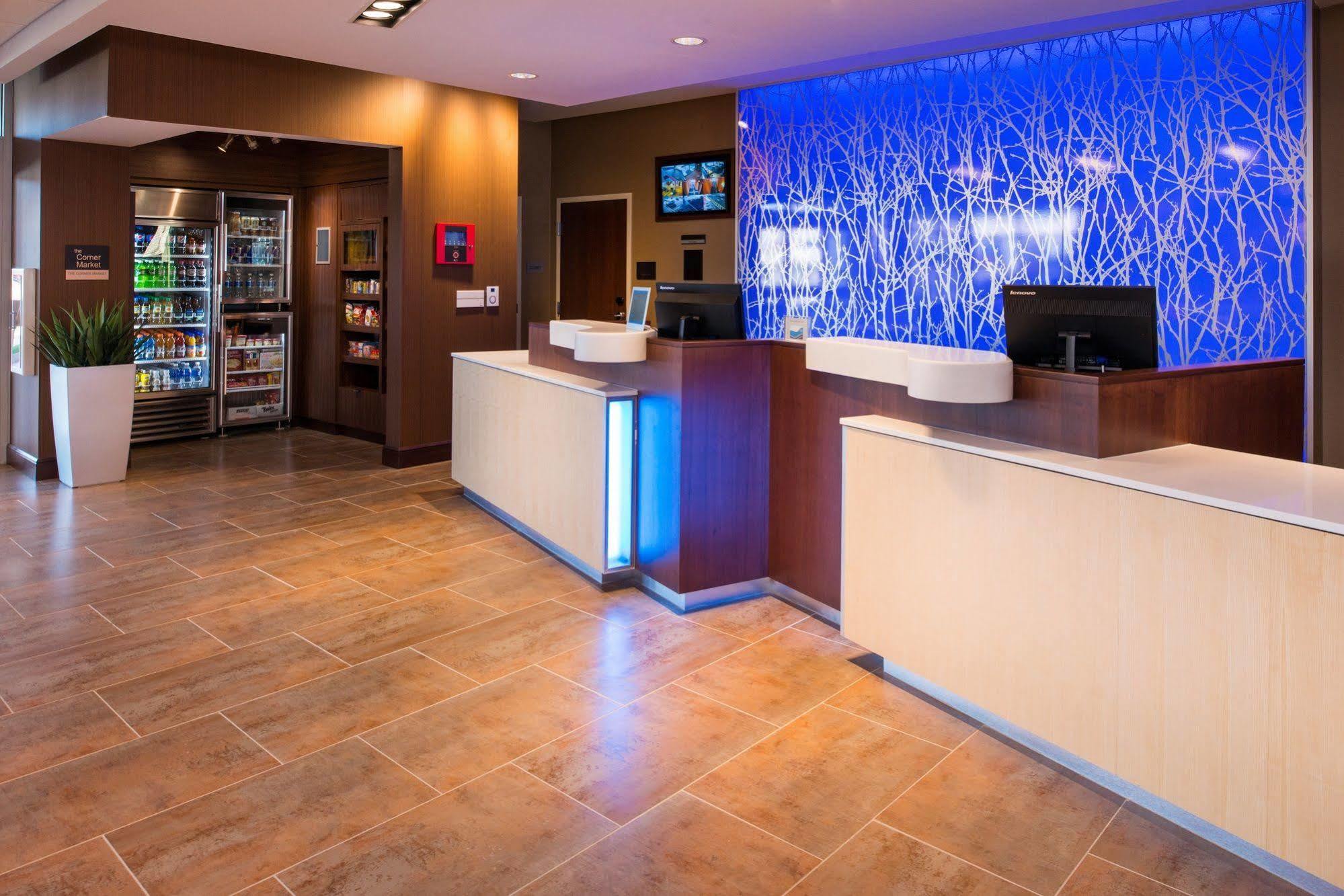 Fairfield Inn & Suites By Marriott Akron Stow Екстериор снимка